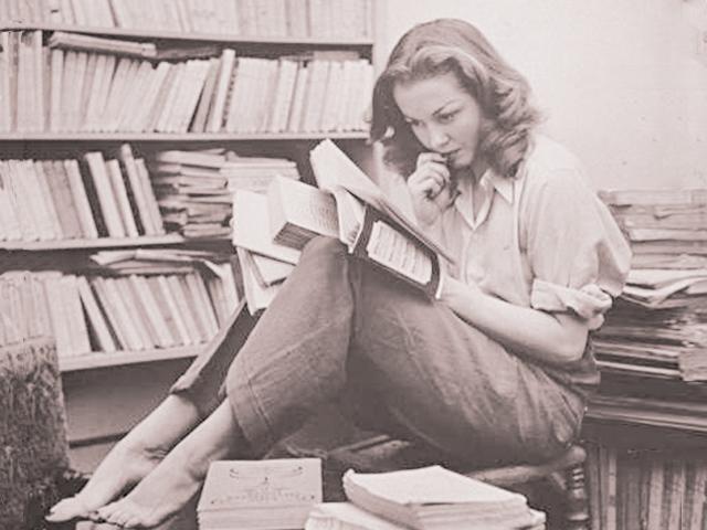 De Andere Lees!club: Margriet de Moor en Elena Ferrante