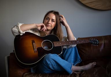Country, Bluegrass and Folk by Aline Deanna – Canada