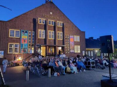 BUITEN zonnescherm: Singin' in the rain