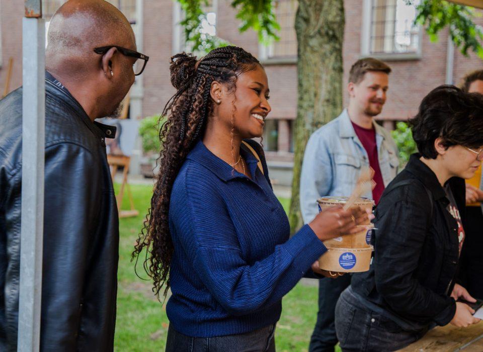 Gratis heri heri maaltijd op Keti Koti